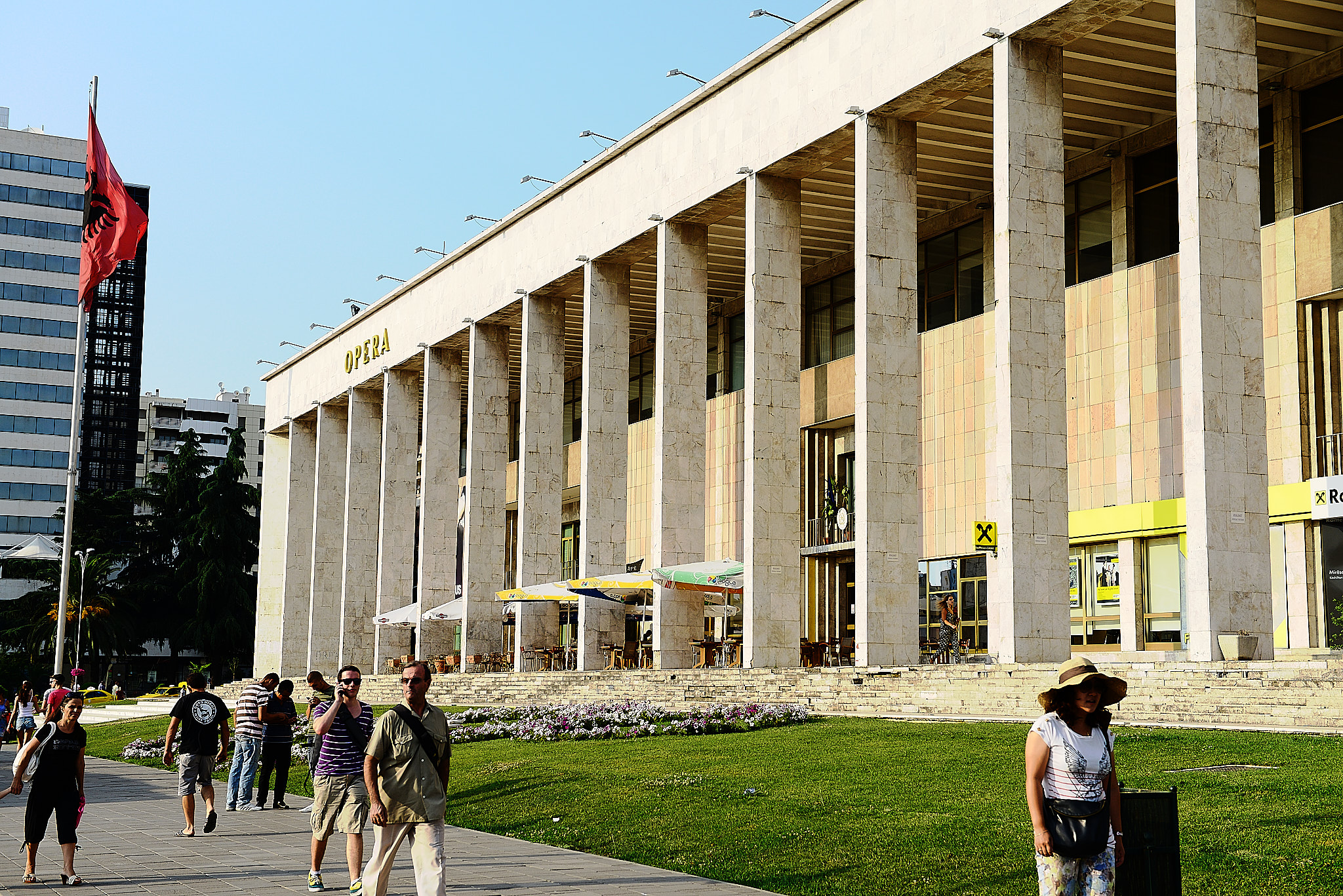 20120812 009 티라나(스칸데르베그 광장)